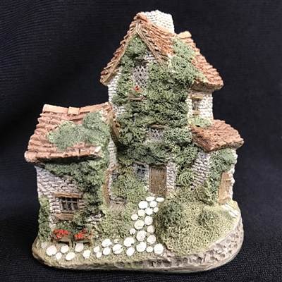 David Winter Cottages - The Ivy Cottage